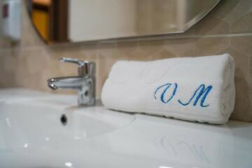 Фото номера Номер с кроватью размера «king-size» и видом на море Гостевой дом Vilele Mării Vama - Veche г. Вама-Веке 13