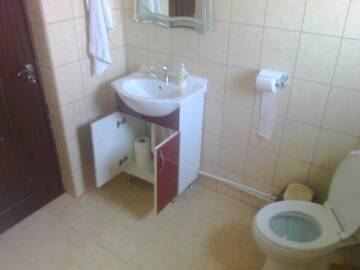 Фото номера Двухместный номер с 2 отдельными кроватями Гостевой дом Casa Noastra г. Вама-Веке 6