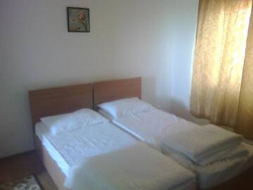 Фото номера Двухместный номер с 2 отдельными кроватями Гостевой дом Casa Noastra г. Вама-Веке 17